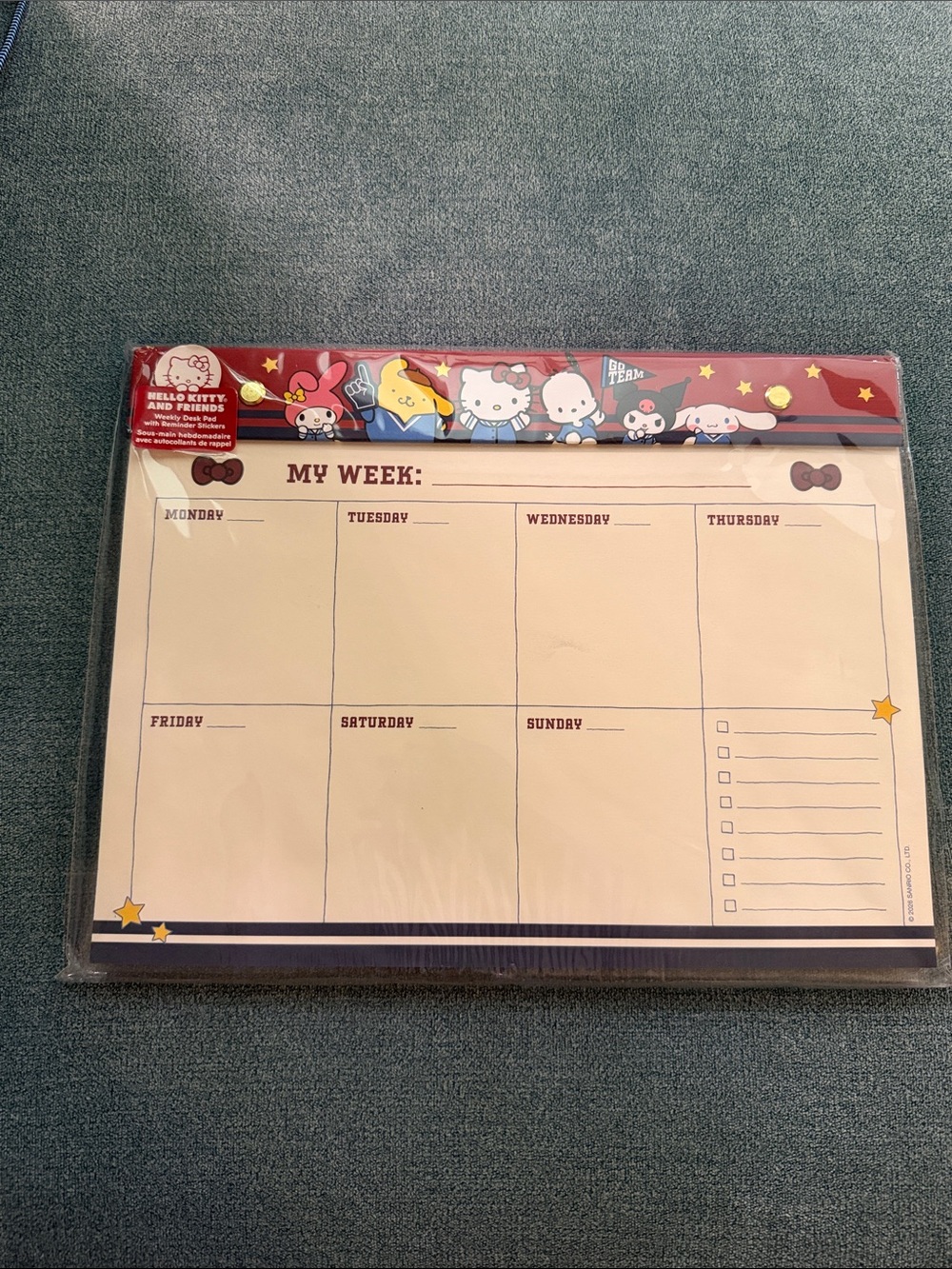 Sanrio Character “Hello Kitty & Friends” Weekly Desk Planner Notepad